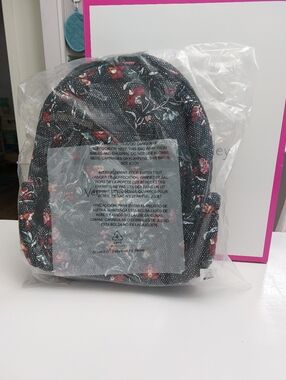 Vera Bradley Campus Backpack Perennials Noir NWT